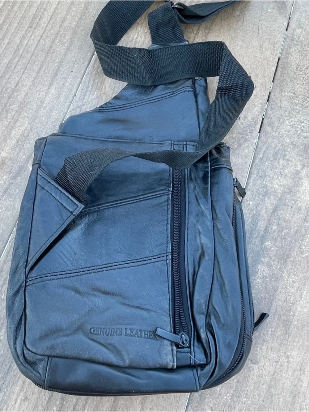 Buxton Black Leather Crossbody Sling Pack for Men